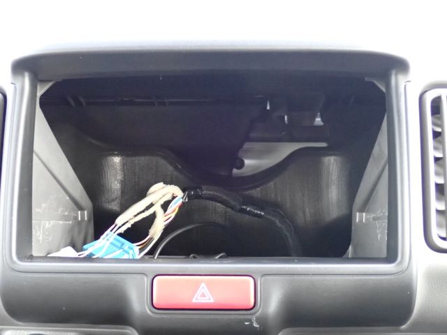 NISSAN NV100 CLIPPER 2024 Image 31