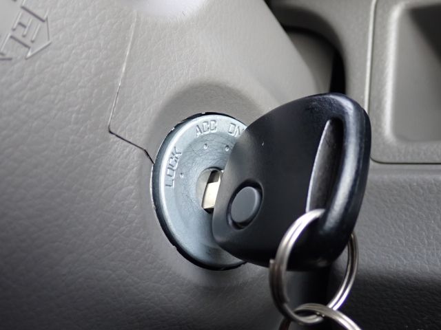 NISSAN NV100 CLIPPER 2024 Image 31