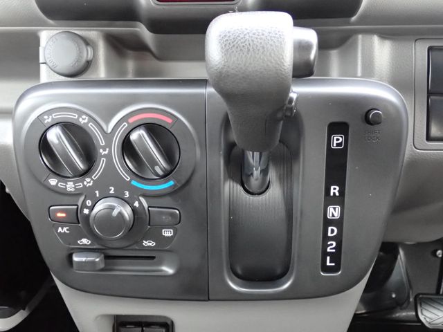 NISSAN NV100 CLIPPER 2024 Image 31