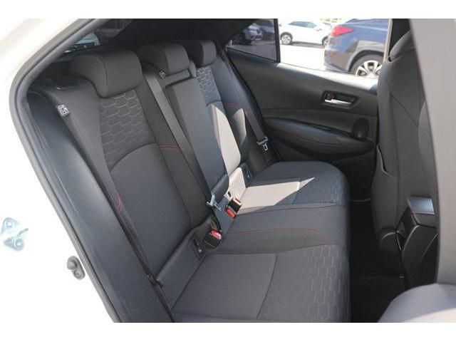 TOYOTA COROLLA SPORT HYBRID 2018 Image 31