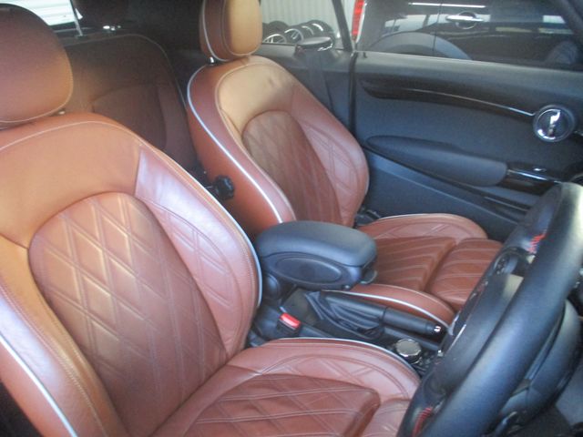 BMW MINI OPEN 2017 Image 31