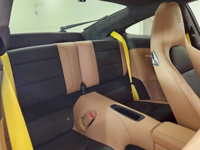 PORSCHE 911 2018 Image 31