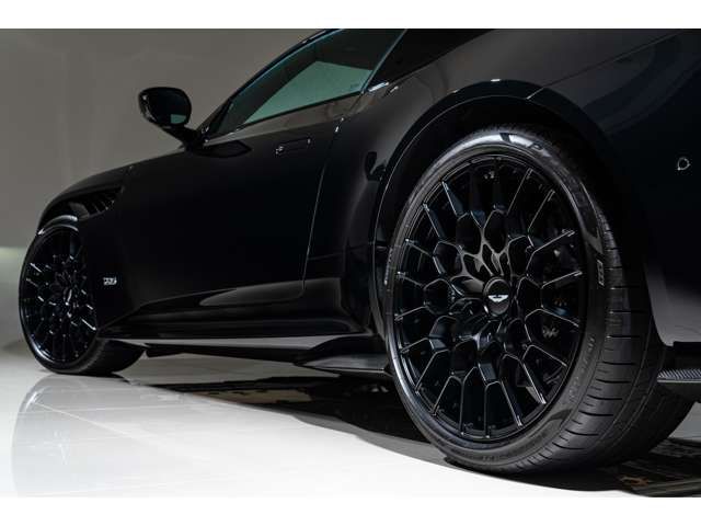 ASTON MARTIN ASTON MARTIN 2023 Image 31