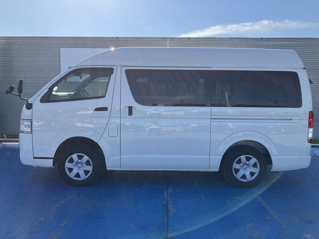 TOYOTA REGIUSACE VAN 4WD 2020 Image 31