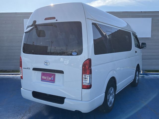 TOYOTA REGIUSACE VAN 4WD 2020 Image 31