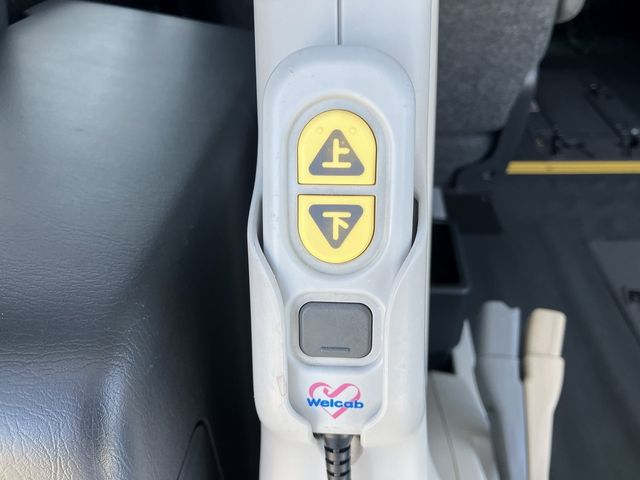 TOYOTA REGIUSACE VAN 4WD 2020 Image 31