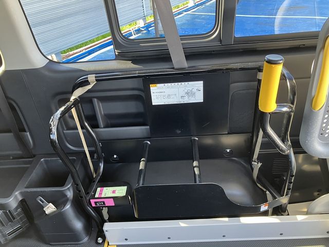 TOYOTA REGIUSACE VAN 4WD 2020 Image 31