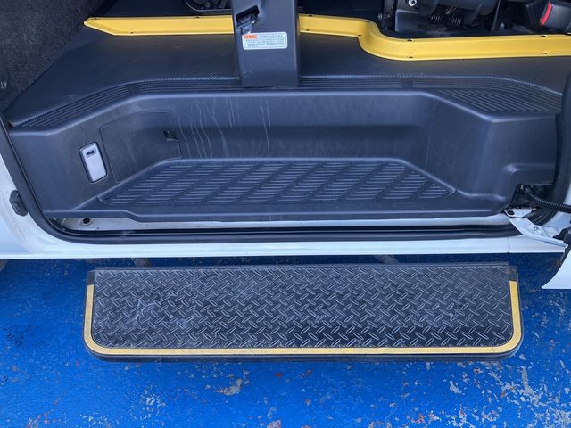 TOYOTA REGIUSACE VAN 4WD 2020 Image 31