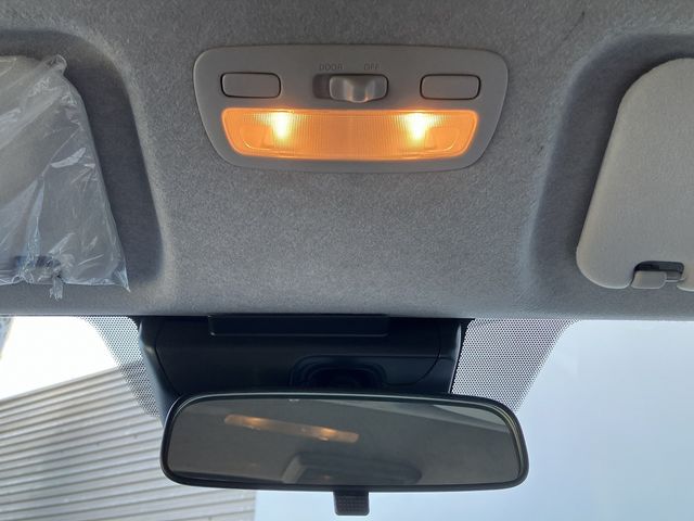 TOYOTA REGIUSACE VAN 4WD 2020 Image 31