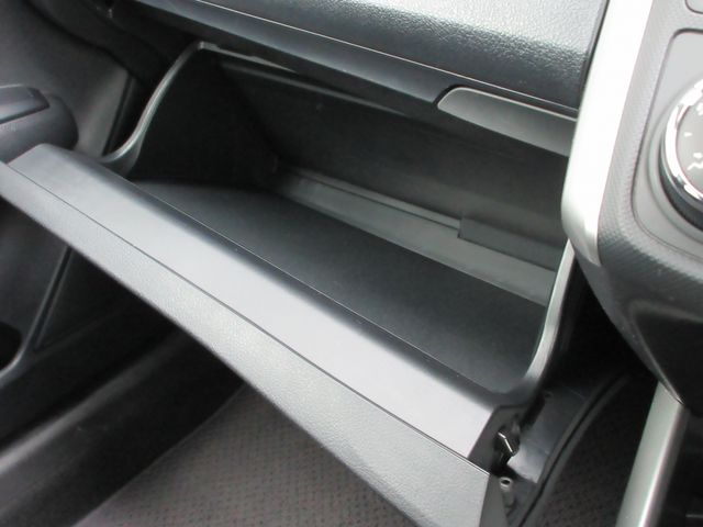 TOYOTA COROLLA FIELDER 4WD 2018 Image 31