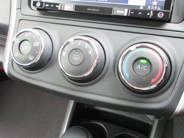 TOYOTA COROLLA FIELDER 4WD 2018 Image 31