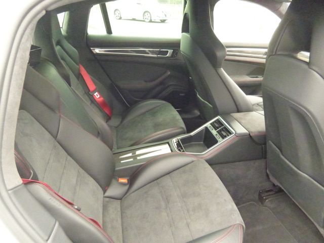 PORSCHE PANAMERA 2019 Image 31