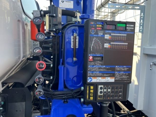 ISUZU ELF 2024 Image 31