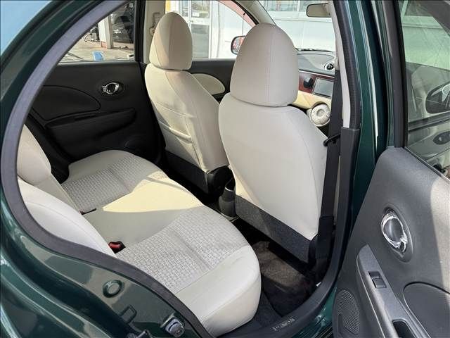 MITSUOKA VIEWT 2012 Image 31