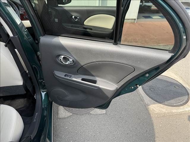 MITSUOKA VIEWT 2012 Image 31