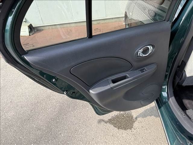 MITSUOKA VIEWT 2012 Image 31