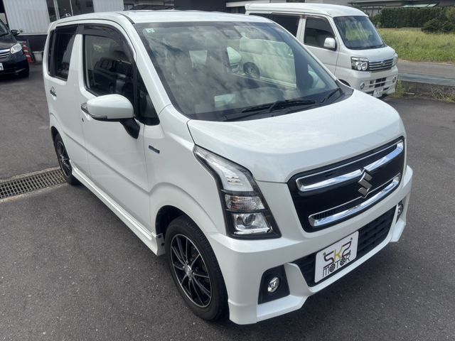 SUZUKI WAGON R STINGRAY 2017 Image 31