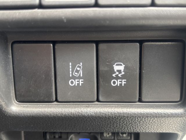 SUZUKI WAGON R STINGRAY 2017 Image 31