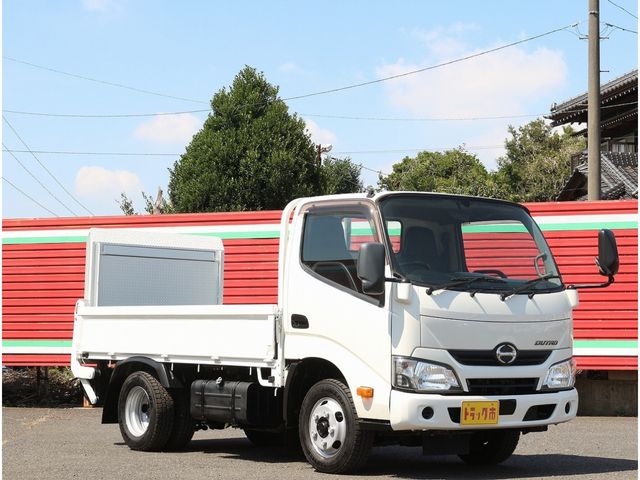 HINO DUTRO 2018 Image 31