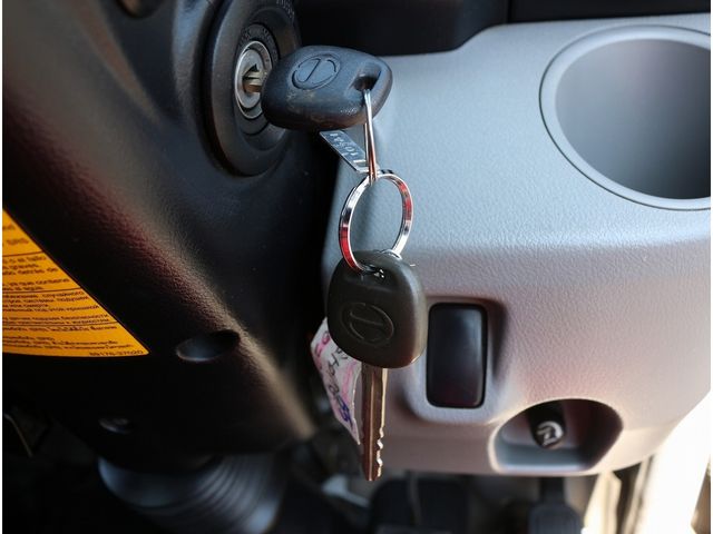 HINO DUTRO 2018 Image 31