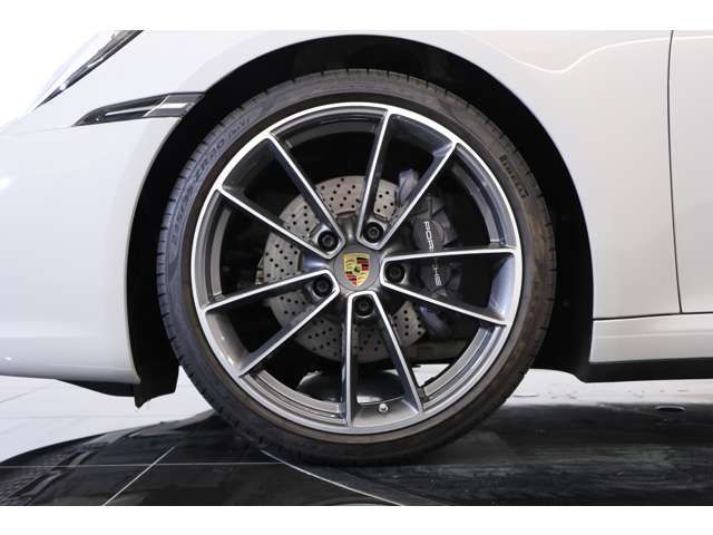 PORSCHE 911 2021 Image 31