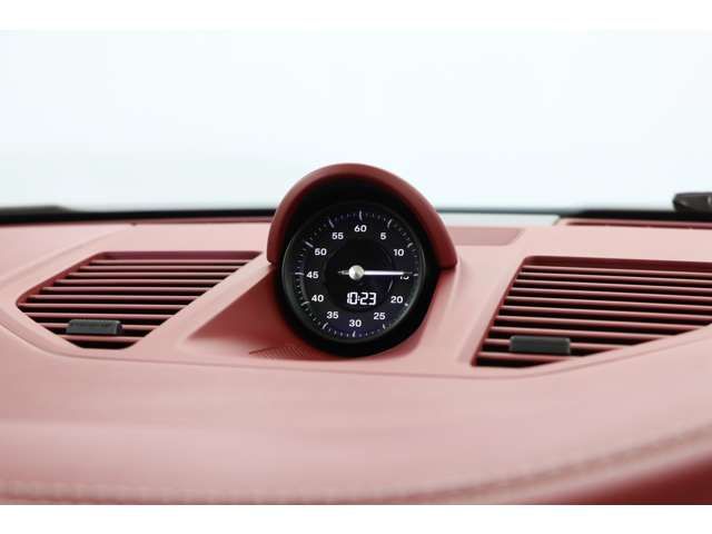 PORSCHE 911 2021 Image 31