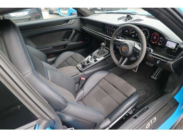 PORSCHE 911 2021 Image 31