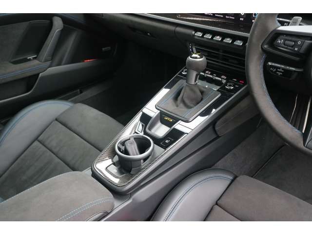 PORSCHE 911 2021 Image 31