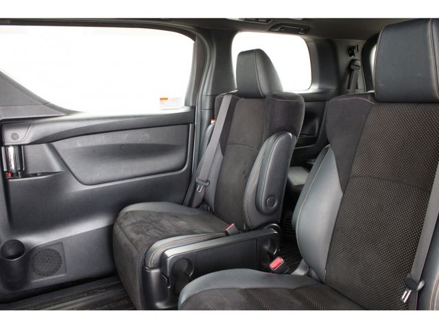 TOYOTA ALPHARD 2021 Image 31