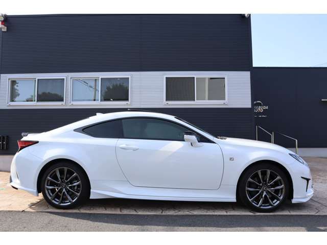TOYOTA LEXUS RC300H 2022 Image 31