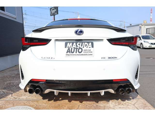 TOYOTA LEXUS RC300H 2022 Image 31
