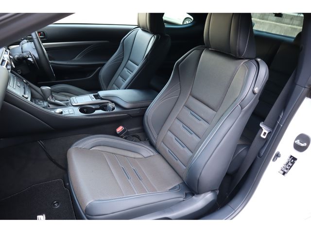 TOYOTA LEXUS RC300H 2022 Image 31