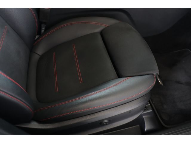 MERCEDES BENZ GLB 2021 Image 31