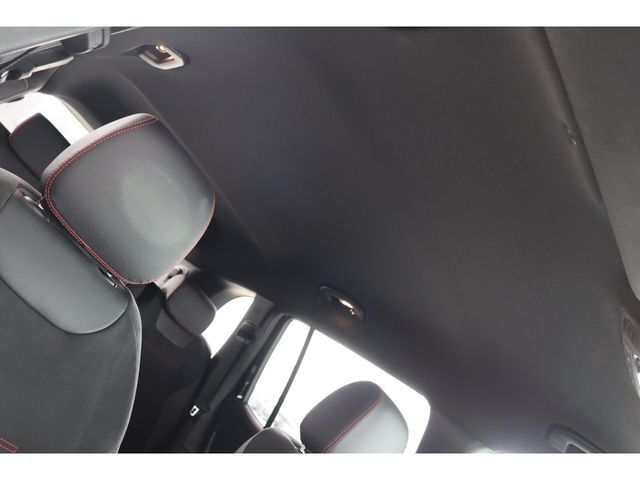 MERCEDES BENZ GLB 2021 Image 31