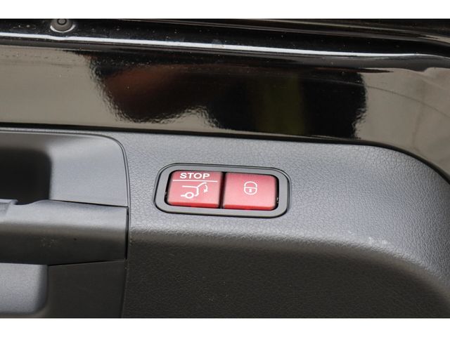 MERCEDES BENZ GLB 2021 Image 31