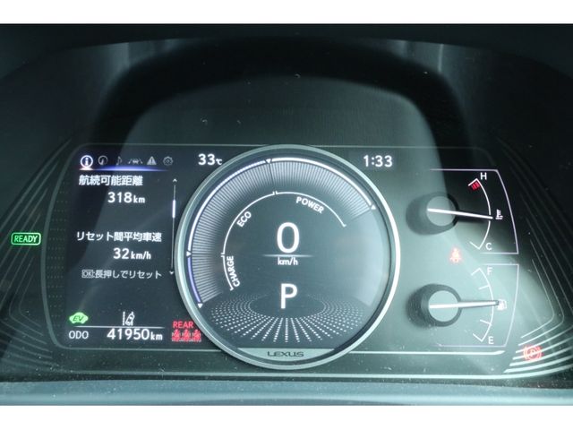 TOYOTA LEXUS UX250H 2018 Image 31