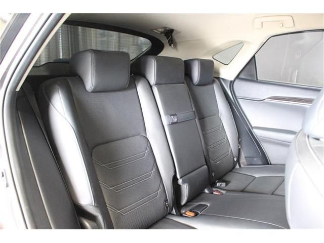 TOYOTA LEXUS NX300H AWD 2014 Image 31