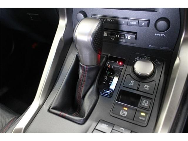 TOYOTA LEXUS NX300H AWD 2014 Image 31