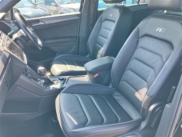 VOLKSWAGEN TIGUAN 2018 Image 31
