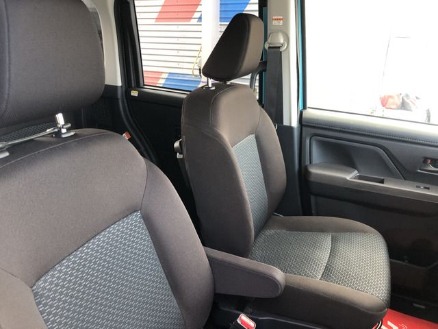 TOYOTA ROOMY 4WD 2021 Image 31