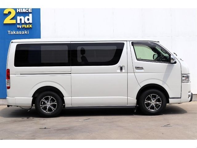 TOYOTA HIACE VAN 2WD 2019 Image 31