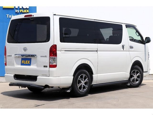 TOYOTA HIACE VAN 2WD 2019 Image 31