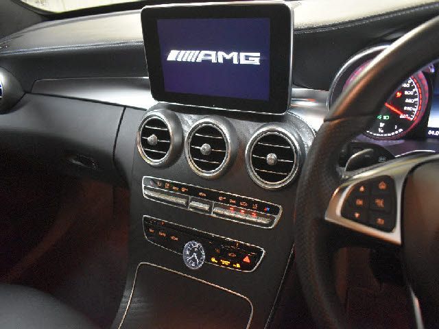 MERCEDES BENZ MERCEDES AMG C STATI 2018 Image 31