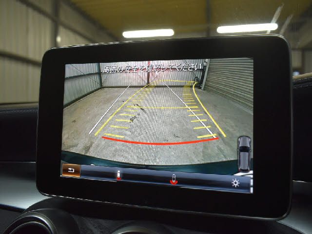 MERCEDES BENZ MERCEDES AMG C STATI 2018 Image 31