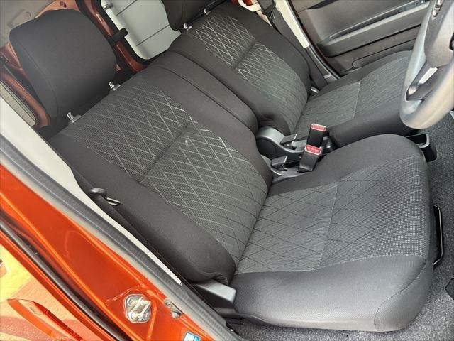 DAIHATSU ATRAI VAN 2022 Image 31