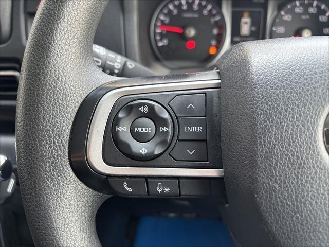 DAIHATSU ATRAI VAN 2022 Image 31