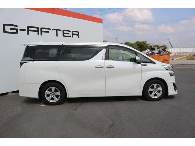 TOYOTA VELLFIRE 2018 Image 31