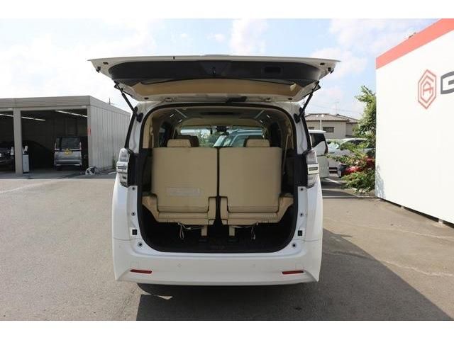 TOYOTA VELLFIRE 2018 Image 31