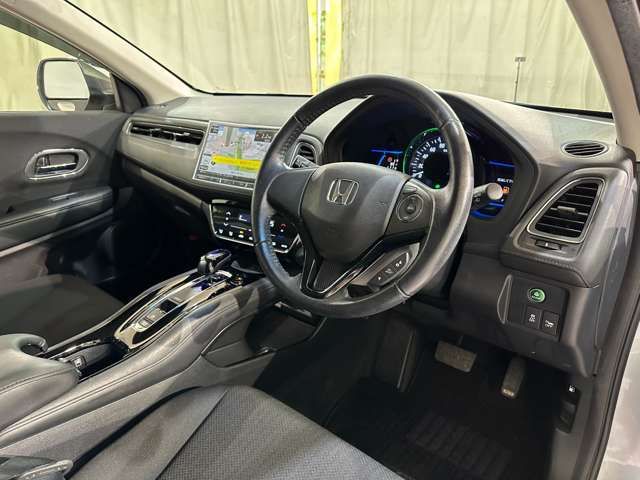 HONDA VEZEL HYBRID 2014 Image 31