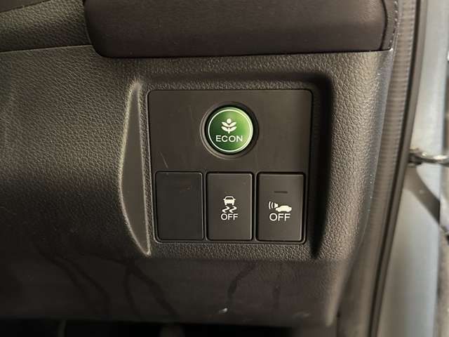 HONDA VEZEL HYBRID 2014 Image 31